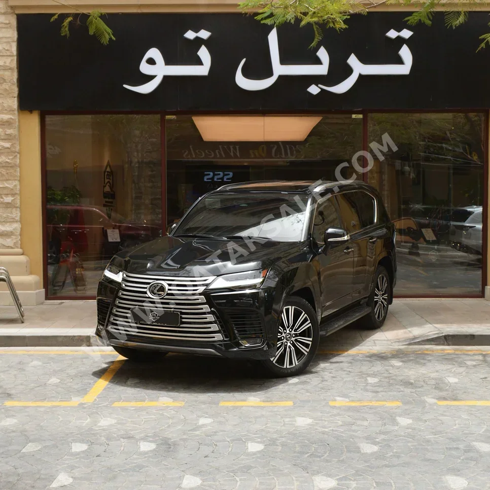 لكزس  ال اكس  600 لكجري  2025  اوتوماتيك  13,888 كم  6 سلندر  دفع رباعي  اس يو في  أسود  تحت الضمان