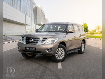 Nissan Patrol SE 2016 Automatic 59,000 Km 8 Cylinder Four Wheel Drive (4WD) SUV Gold