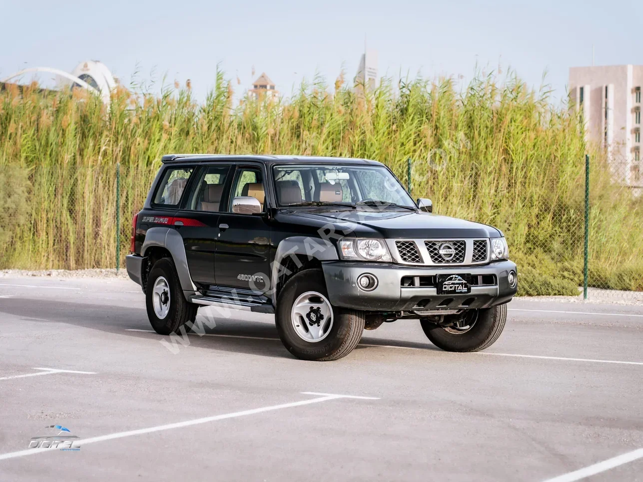 Nissan Patrol Super Safari 2022 Automatic 123,000 Km 6 Cylinder Four Wheel Drive (4WD) SUV Black