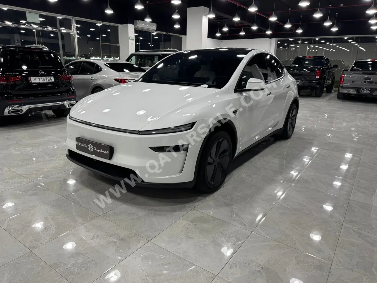 Tesla Model Y Long Range 2026 Automatic 6,000 Km 0 Cylinder All Wheel Drive (AWD) Sedan White With Warranty