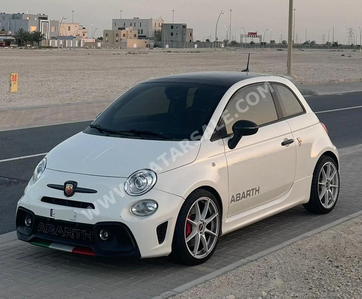 Fiat  595  Abarth Competizione  2022  Automatic  35,000 Km  4 Cylinder  Front Wheel Drive (FWD)  Hatchback  White  With Warranty
