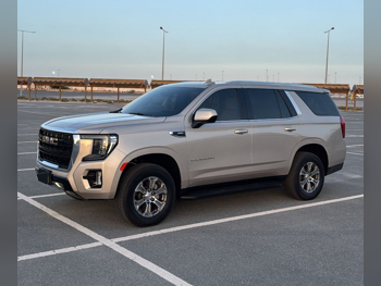 GMC Yukon SLE 2023 Automatic 1,800 Km 8 Cylinder Rear Wheel Drive (RWD) SUV Gold With Warranty