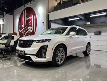 Cadillac  XT6  400 Platinum  2023  Automatic  41,000 Km  6 Cylinder  Four Wheel Drive (4WD)  SUV  Pearl  With Warranty