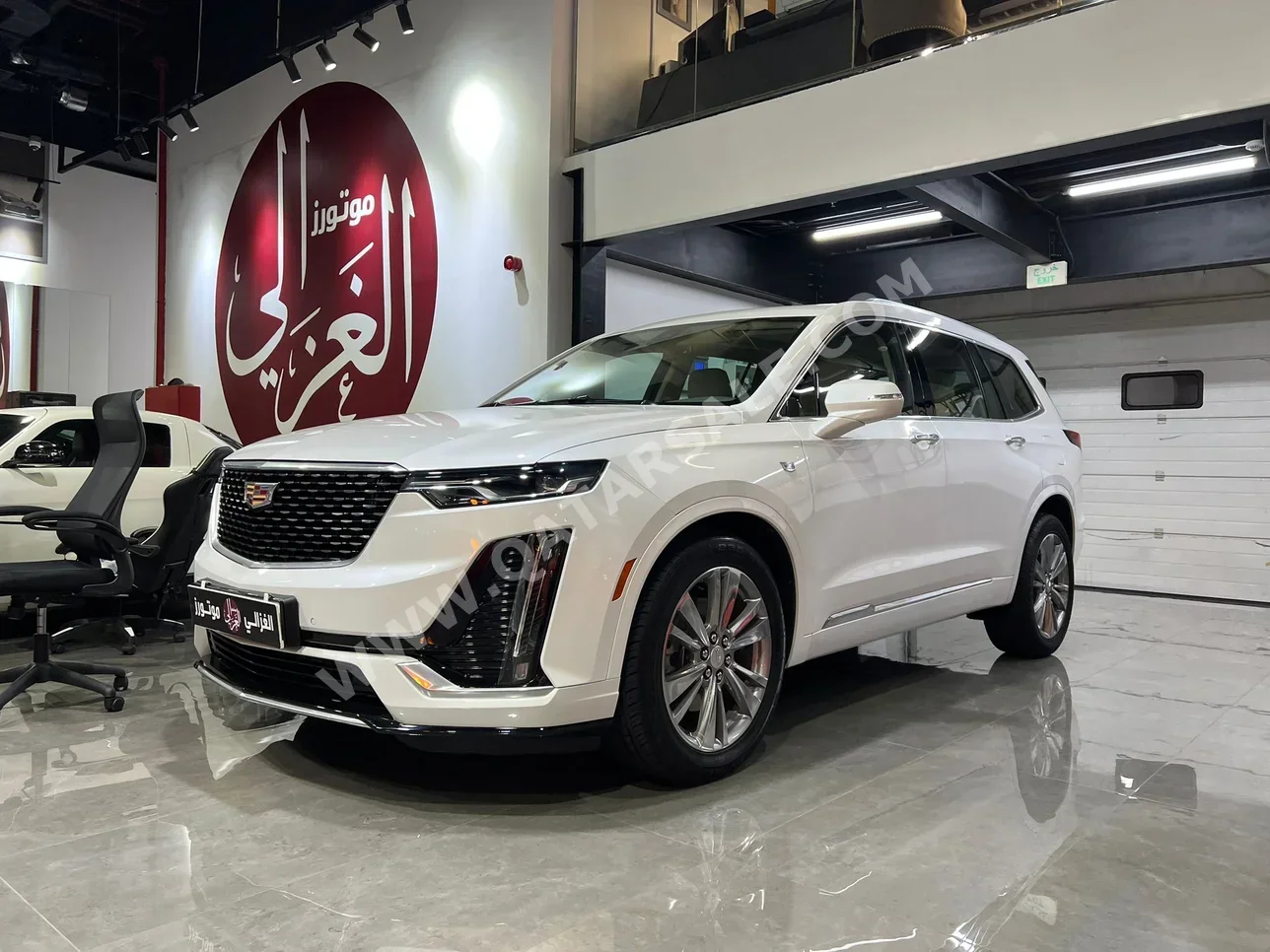 Cadillac  XT6  400 Platinum  2023  Automatic  41,000 Km  6 Cylinder  Four Wheel Drive (4WD)  SUV  Pearl  With Warranty