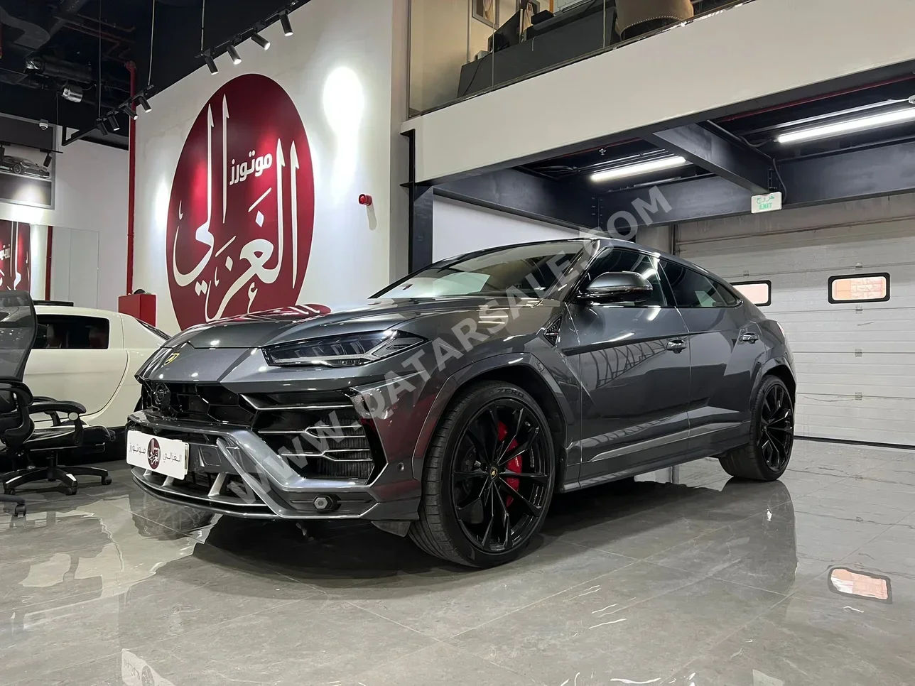 Lamborghini  Urus  2020  Automatic  68,000 Km  8 Cylinder  Four Wheel Drive (4WD)  SUV  Gray  With Warranty
