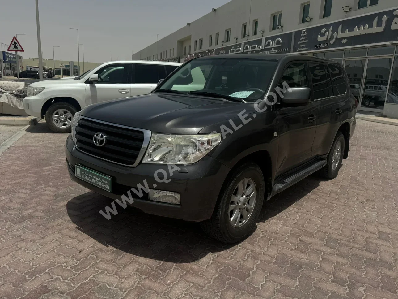 Toyota Land Cruiser GX 2010 Automatic 445,000 Km 6 Cylinder Four Wheel Drive (4WD) SUV Gray