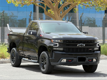 Chevrolet Silverado Trail Boss 2021 Automatic 71,000 Km 8 Cylinder Four Wheel Drive (4WD) Pick Up Black