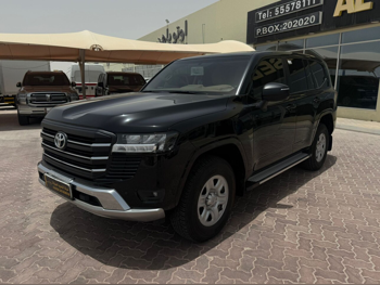 Toyota Land Cruiser GX 2025 Automatic 32,000 Km 6 Cylinder Four Wheel Drive (4WD) SUV Black