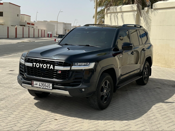تويوتا لاند كروزر جي ار سبورت توين تيربو 2022 اوتوماتيك 175,000 كم 6 سلندر دفع رباعي اس يو في أسود تحت الضمان