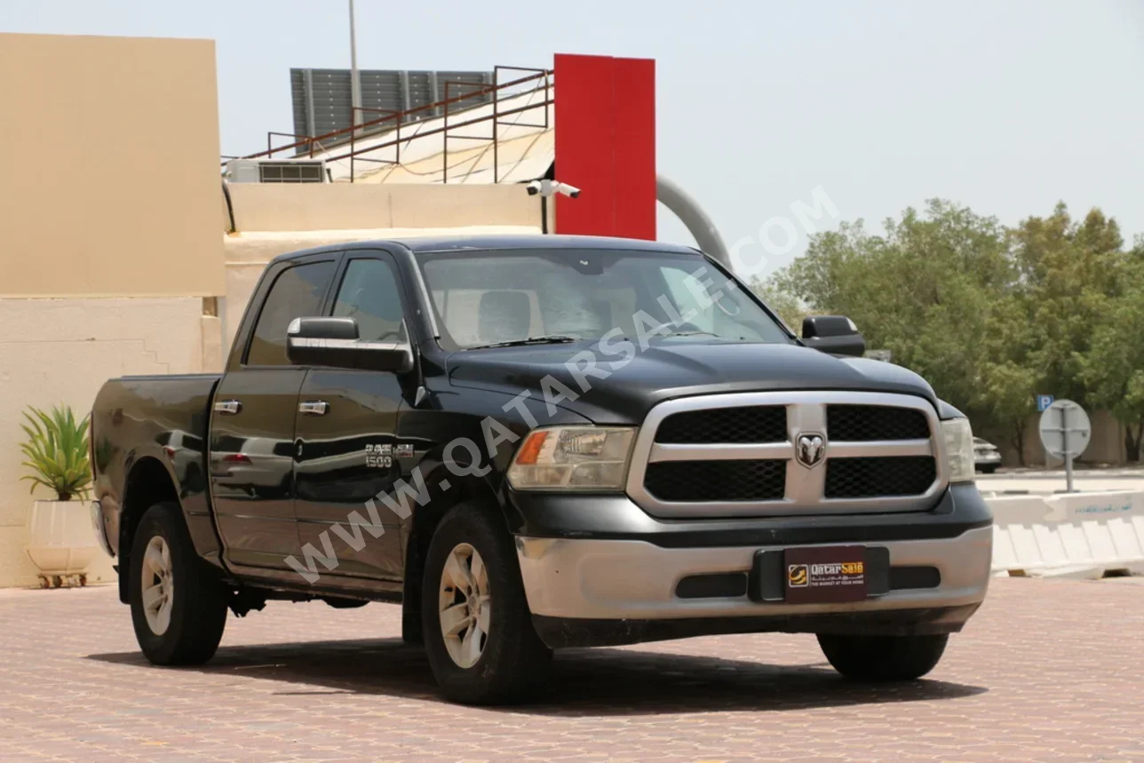 Dodge Ram 1500 2014 Automatic 262,000 Km 8 Cylinder Four Wheel Drive (4WD) Pick Up Black