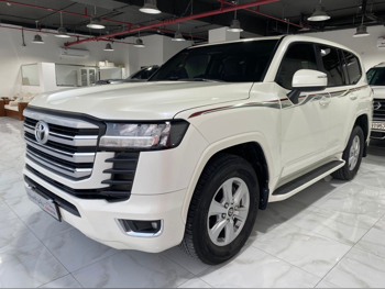 Toyota  Land Cruiser  GXR Twin Turbo  2024  Automatic  126,000 Km  6 Cylinder  Four Wheel Drive (4WD)  SUV  White