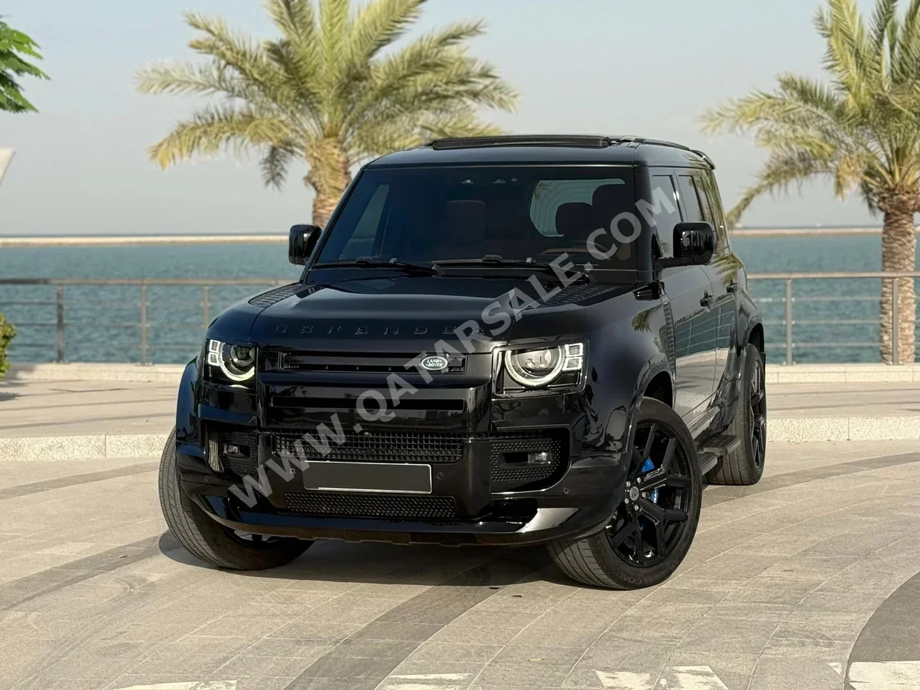 Land Rover Defender 110 HSE 2024 Automatic 58,900 Km 6 Cylinder Four Wheel Drive (4WD) SUV Black With Warranty