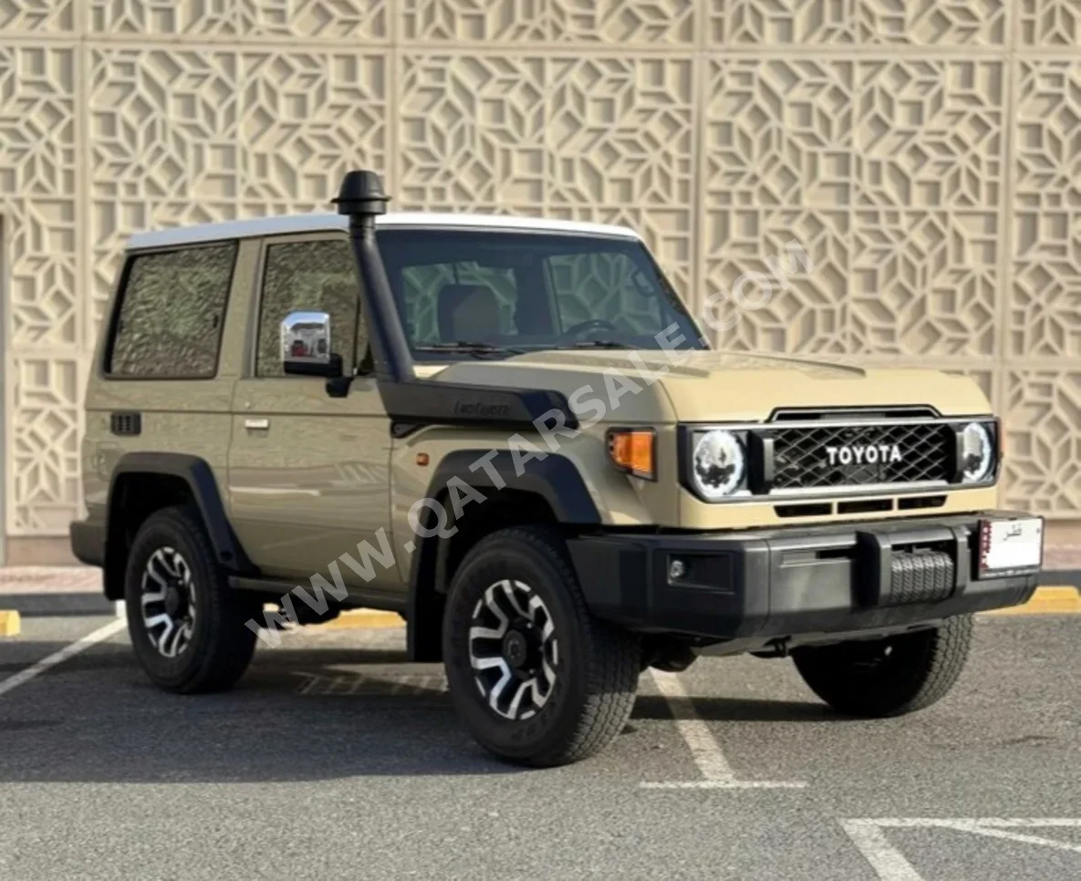 Toyota Land Cruiser LX 2024 Automatic 35,000 Km 6 Cylinder Four Wheel Drive (4WD) SUV Beige With Warranty