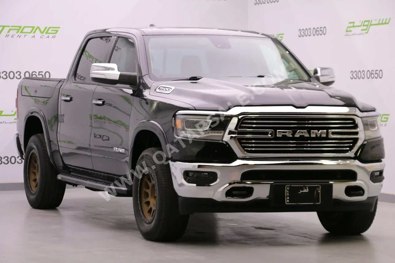 Dodge  Ram  1500 Laramie  2019  Automatic  138,000 Km  8 Cylinder  Four Wheel Drive (4WD)  Pick Up  Black
