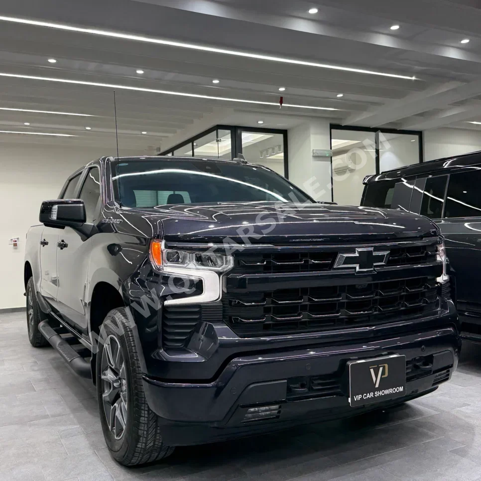 Chevrolet  Silverado  RST  2024  Automatic  1,000 Km  8 Cylinder  Four Wheel Drive (4WD)  Pick Up  Gray  With Warranty