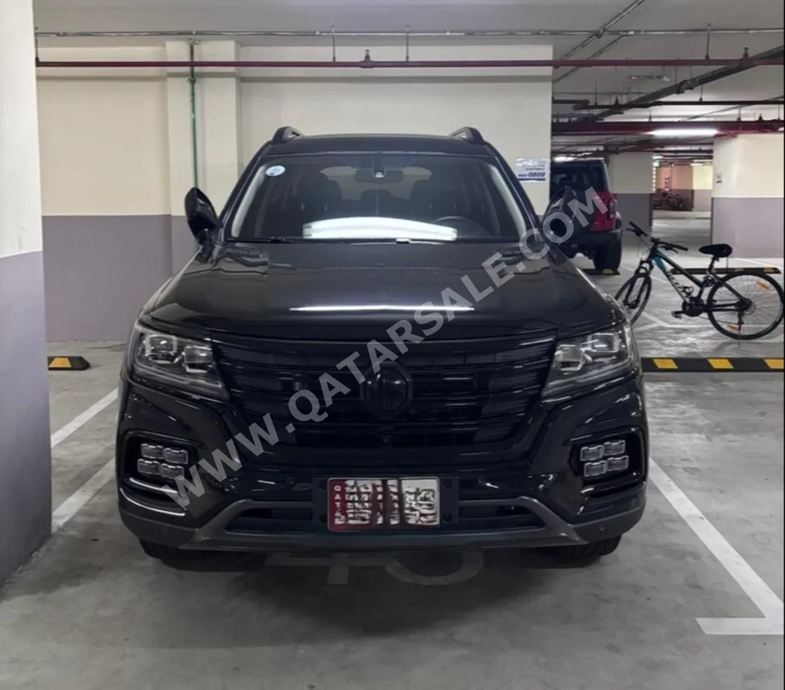 MG RX8 30 T 2023 Automatic 87,000 Km 4 Cylinder Four Wheel Drive (4WD) SUV Black With Warranty