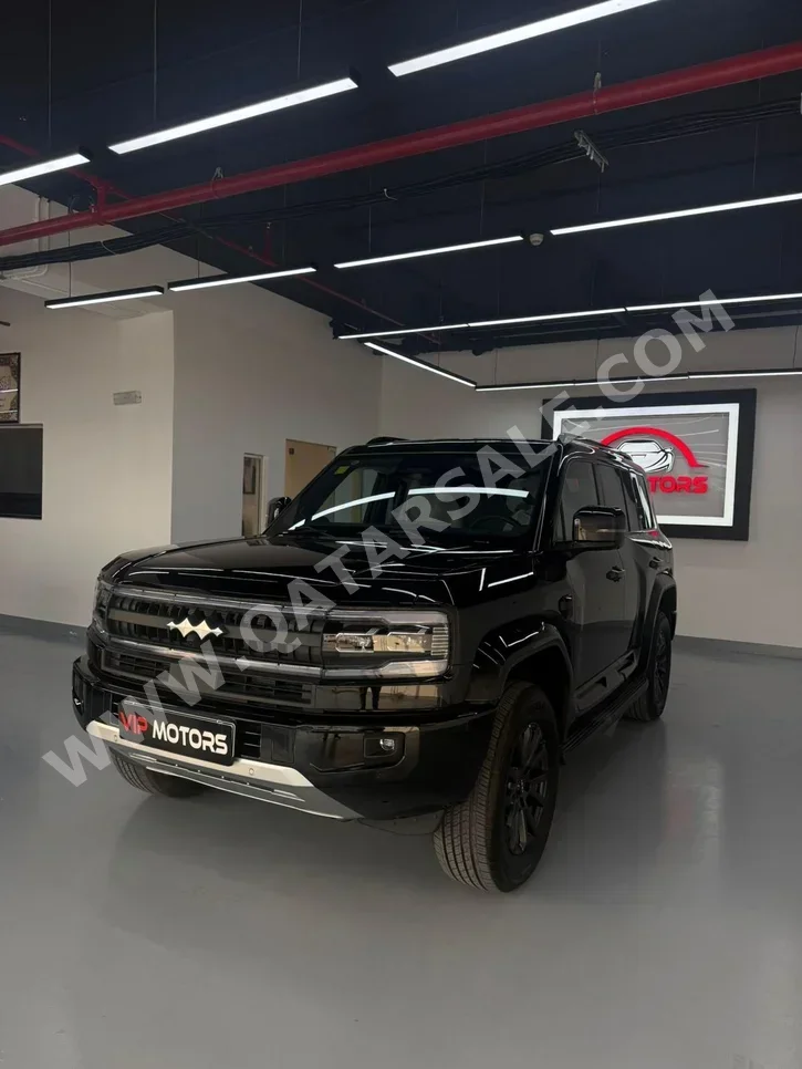 بي واي دي ليوبيرد 5 الترا 5 2026 اوتوماتيك 0 كم 4 سلندر دفع رباعي اس يو في أسود تحت الضمان