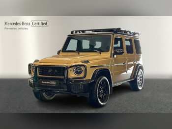 مرسيدس - بنز جي - كلاس 500 2025 اوتوماتيك 18,200 كم 6 سلندر دفع رباعي اس يو في بني تحت الضمان