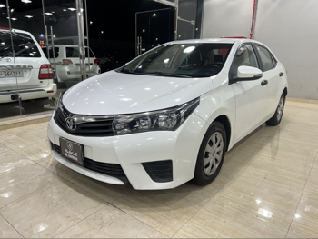 Toyota  Corolla  XLI  2014  Automatic  107,000 Km  4 Cylinder  Front Wheel Drive (FWD)  Sedan  White