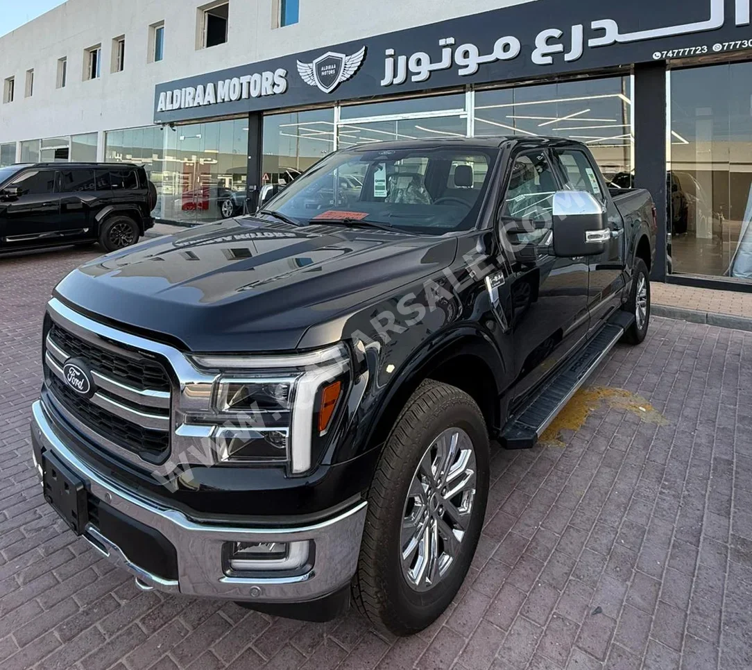 فورد أف 150 لاريت 2024 اوتوماتيك 0 كم 8 سلندر دفع رباعي بيكب أسود تحت الضمان