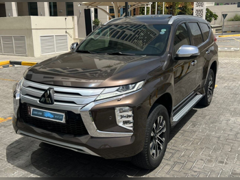 Mitsubishi  Pajero  Montero Sport  2023  Automatic  48,500 Km  6 Cylinder  Four Wheel Drive (4WD)  SUV  Dark Brown