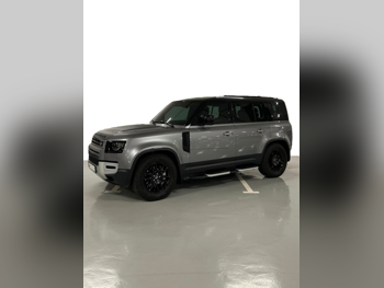 Land Rover  Defender  110 HSE  2023  Automatic  93,000 Km  6 Cylinder  Four Wheel Drive (4WD)  SUV  Gray  With Warranty