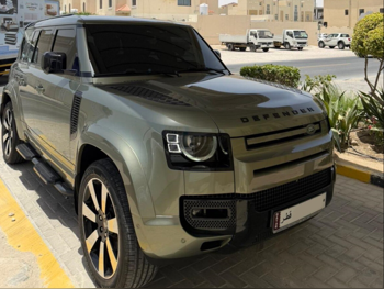Land Rover  Defender  110  2020  Automatic  127,000 Km  4 Cylinder  Four Wheel Drive (4WD)  SUV  Green