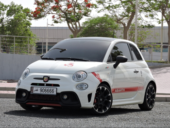 Fiat  595  Abarth  2020  Automatic  61,000 Km  4 Cylinder  Front Wheel Drive (FWD)  Hatchback  White