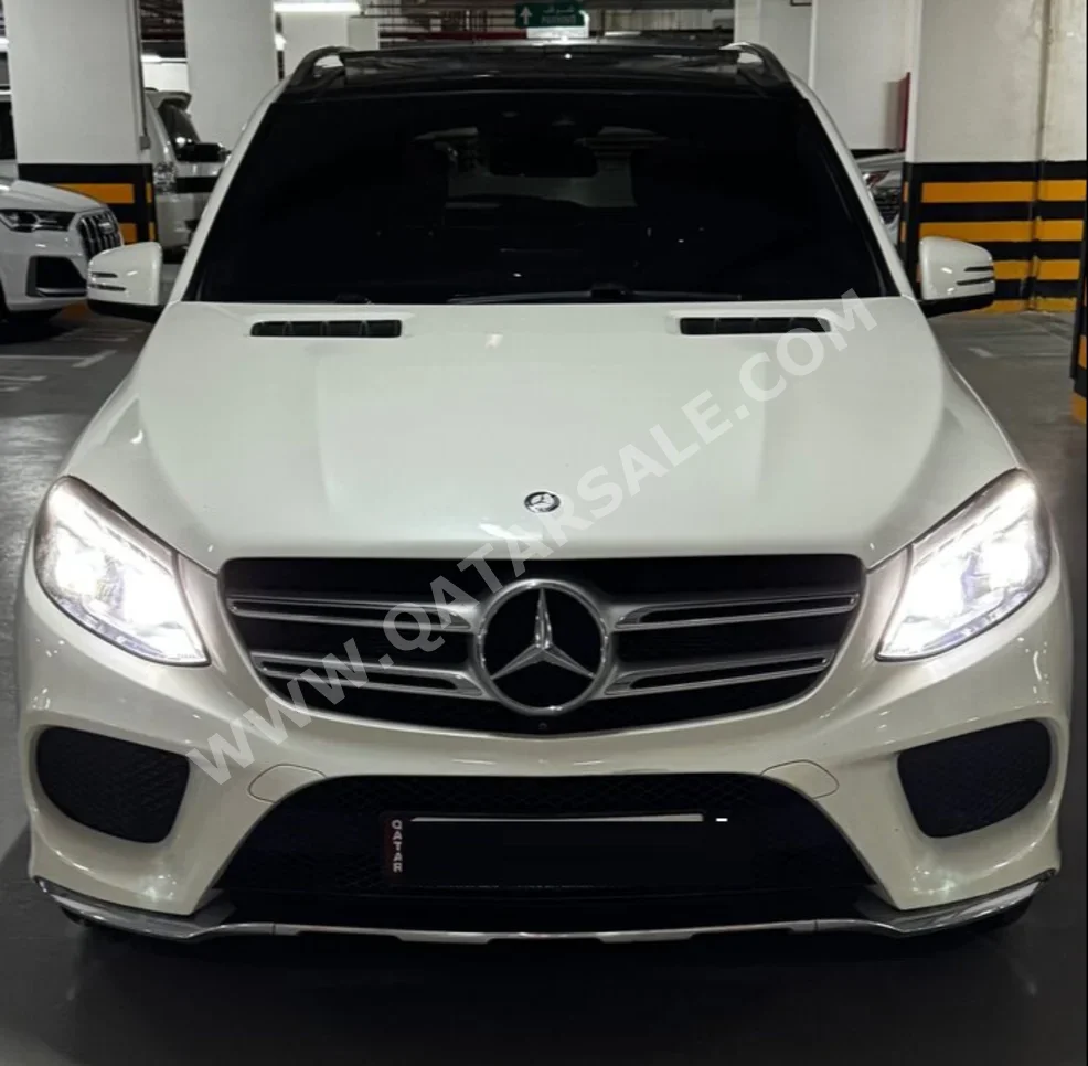 Mercedes-Benz GLE 400 2016 Automatic 92,000 Km 6 Cylinder Four Wheel Drive (4WD) SUV White With Warranty