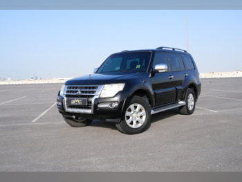 Mitsubishi Pajero 3.5 2015 Automatic 138,000 Km 6 Cylinder Four Wheel Drive (4WD) SUV Black