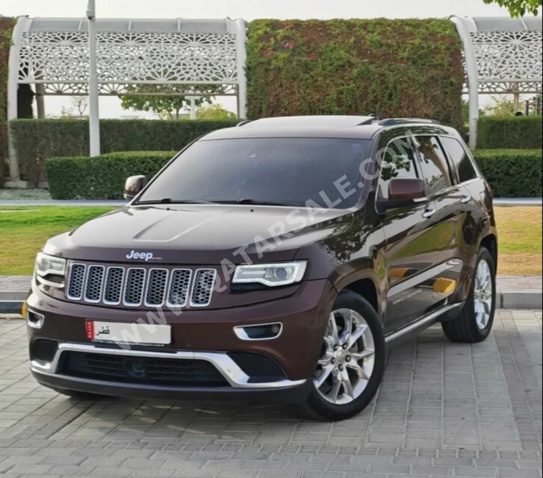 Jeep Grand Cherokee Summit 2014 Automatic 123,000 Km 8 Cylinder Four Wheel Drive (4WD) SUV Brown