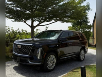 Cadillac Escalade Premium 2025 Automatic 4,700 Km 8 Cylinder All Wheel Drive (AWD) SUV Black With Warranty