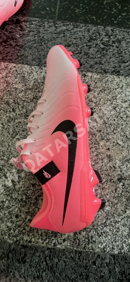 Shoes Nike Foam Pink Size 43 Vietnam Men