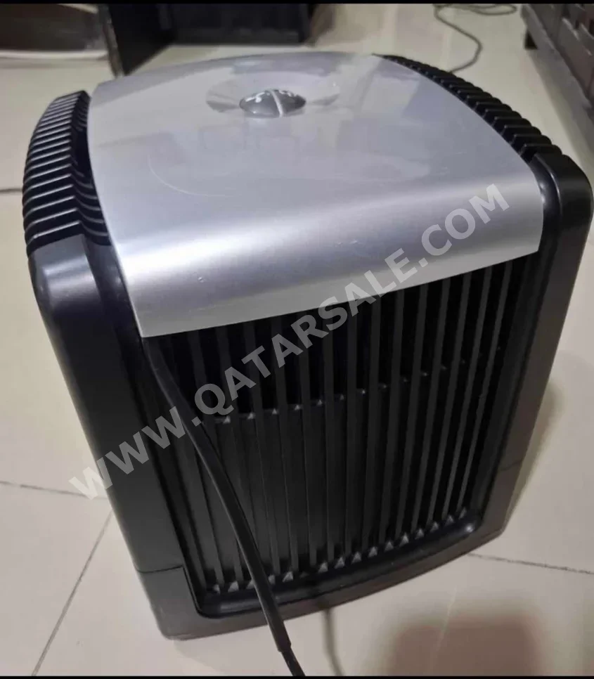 Air Purifiers & Therapy Devices - Beurer - Black - With Humidifier