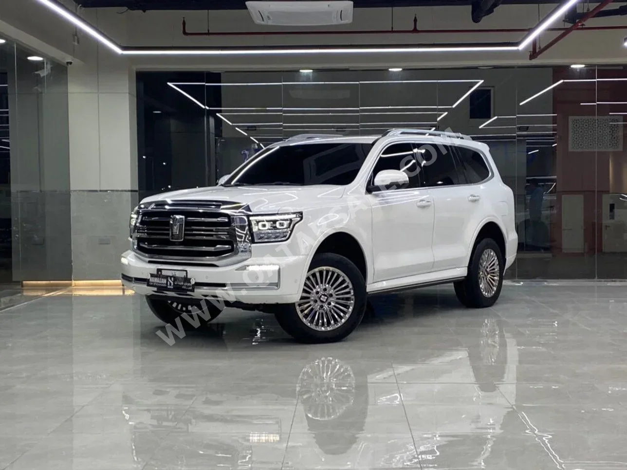 GWM  Tank  500  2026  Automatic  35,000 Km  6 Cylinder  Four Wheel Drive (4WD)  SUV  White  With Warranty