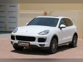 Porsche Cayenne S 2015 Automatic 115,000 Km 6 Cylinder Four Wheel Drive (4WD) SUV White