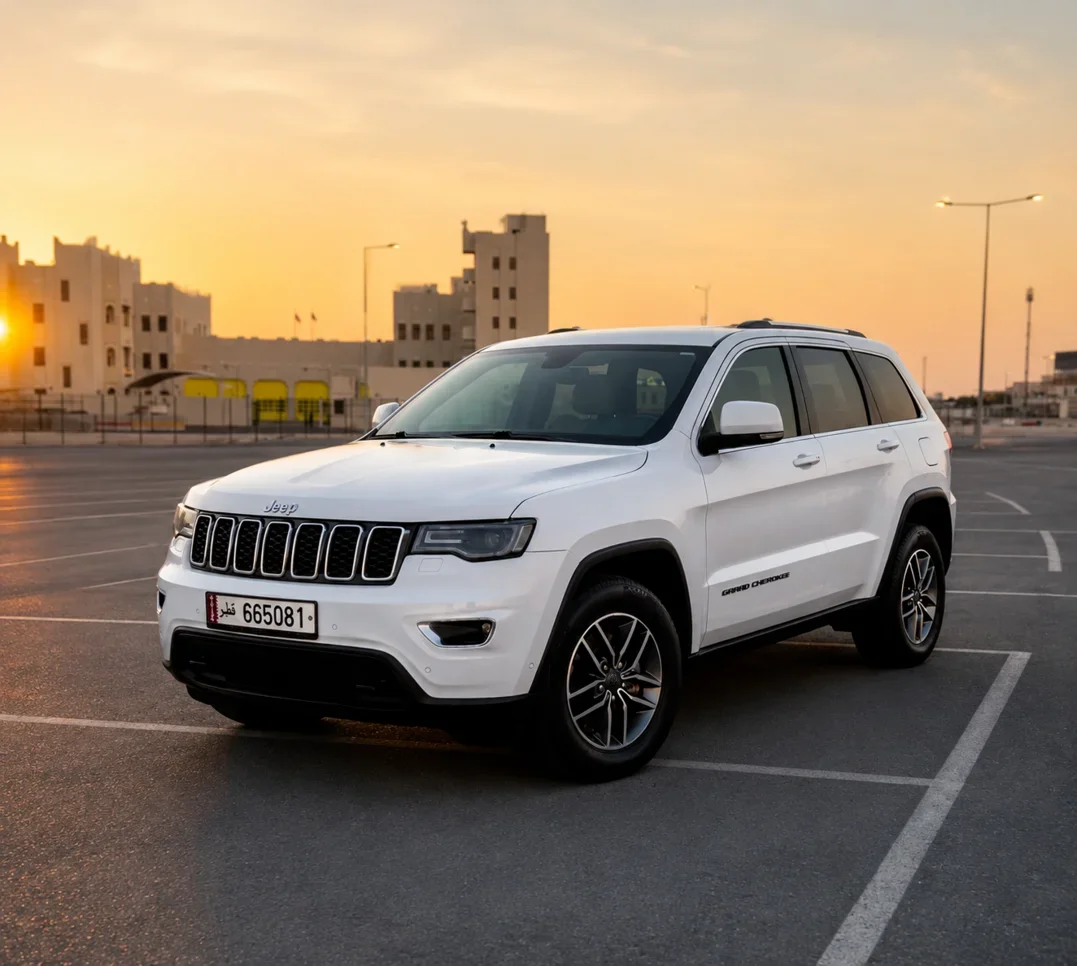 Jeep  Grand Cherokee  Laredo  2019  Automatic  99,000 Km  6 Cylinder  Four Wheel Drive (4WD)  SUV  White