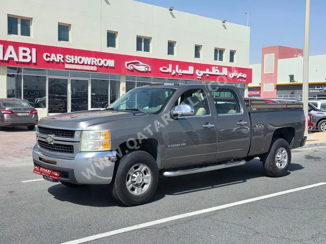 Chevrolet Silverado 2500 HD 2009 Automatic 145,000 Km 8 Cylinder Four Wheel Drive (4WD) Pick Up Silver