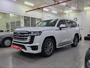 Toyota  Land Cruiser  GXR  2024  Automatic  20,000 Km  6 Cylinder  Four Wheel Drive (4WD)  SUV  White