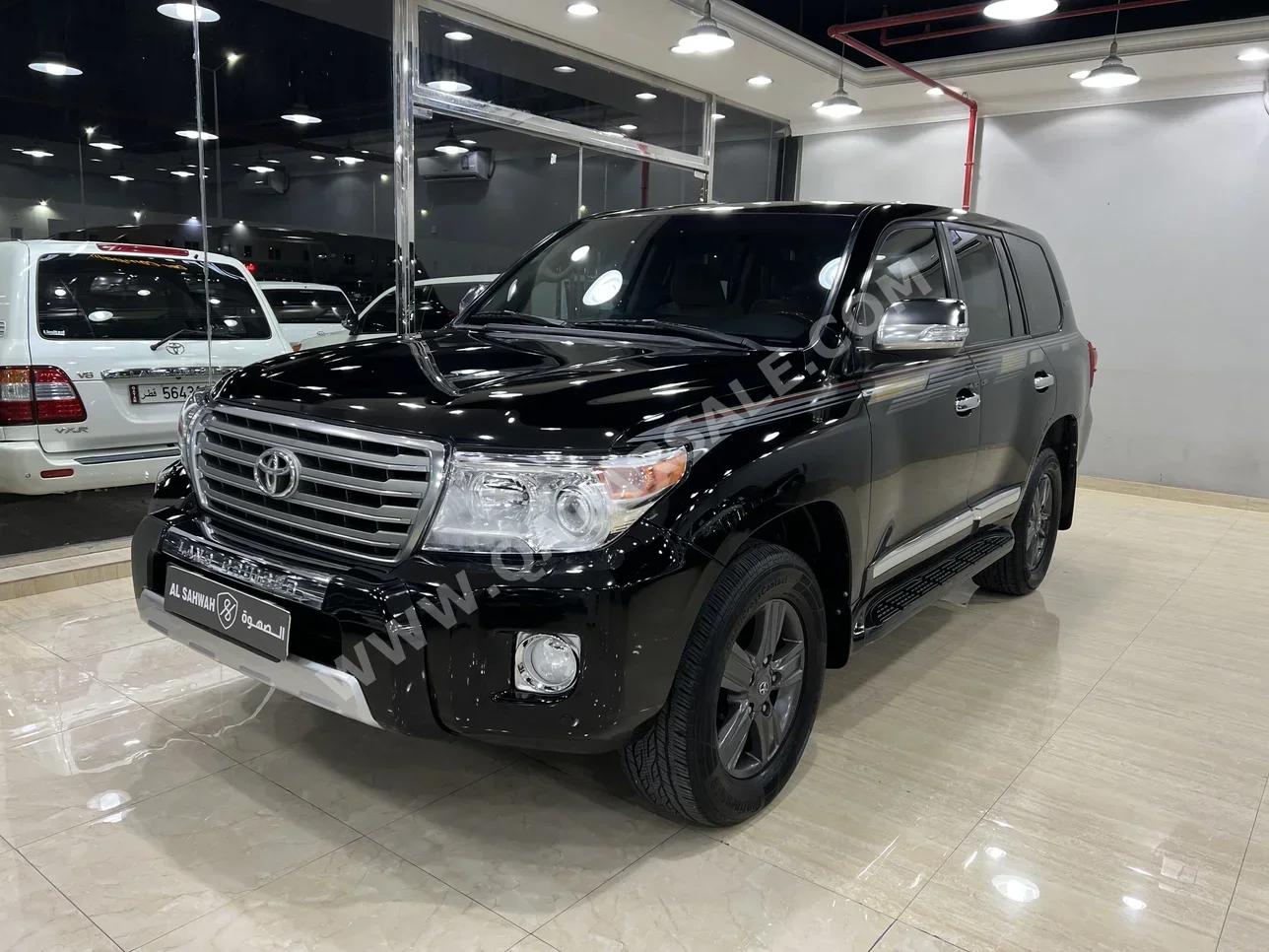 Toyota Land Cruiser GXR 2012 Automatic 395,000 Km 8 Cylinder Four Wheel Drive (4WD) SUV Black