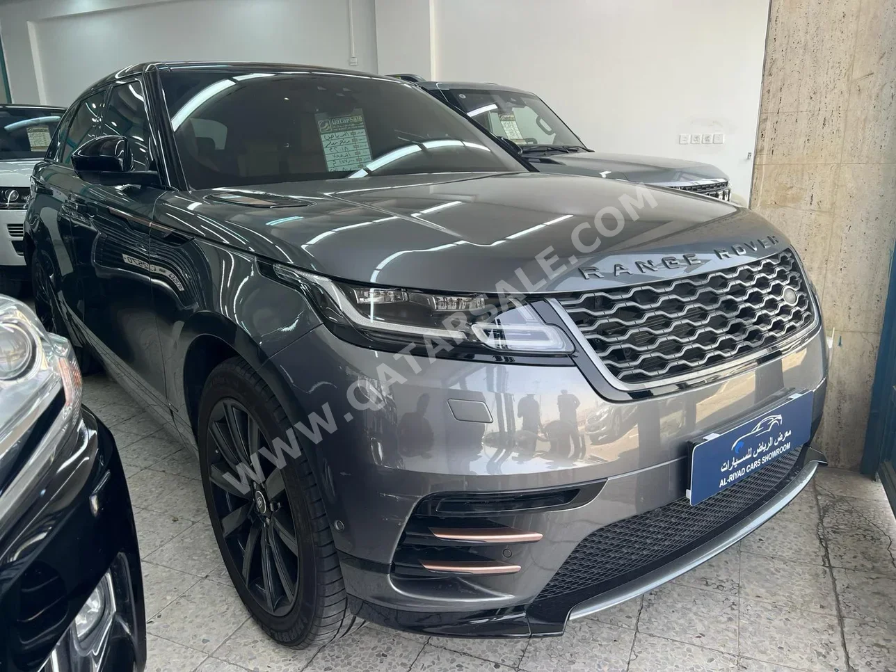 Land Rover Evoque 2018 Automatic 157,000 Km 4 Cylinder Four Wheel Drive (4WD) SUV Gray
