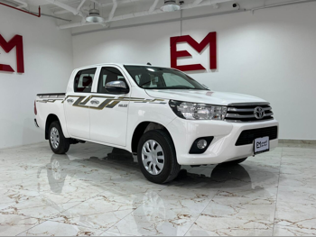 Toyota  Hilux  2025  Automatic  0 Km  4 Cylinder  Rear Wheel Drive (RWD)  Pick Up  White  With Warranty