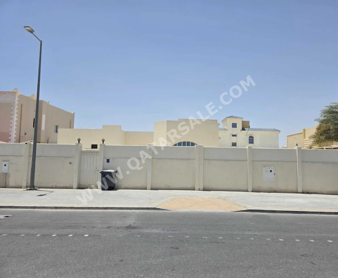 اراضي للبيع  في الدوحة  - جريان نجيمة  -المساحة 1,120 متر مربع