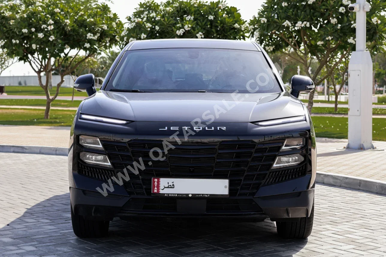 Jetour Dashing Luxury 2024 Automatic 17,300 Km 4 Cylinder Four Wheel Drive (4WD) SUV Black With Warranty