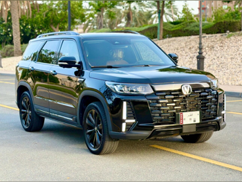 تشانجان سي اس 95 2024 اوتوماتيك 50,000 كم 4 سلندر دفع رباعي اس يو في أسود تحت الضمان