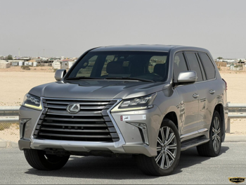 Lexus  LX  570 S  2016  Automatic  213,000 Km  8 Cylinder  Four Wheel Drive (4WD)  SUV  Gray