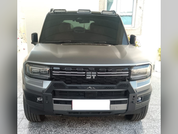 Jetour G700 Flagship 2026 Automatic 11,000 Km 4 Cylinder Four Wheel Drive (4WD) SUV Gray With Warranty