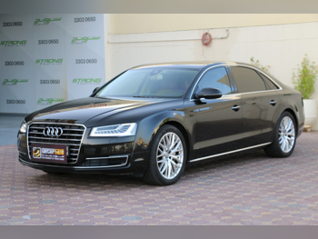 اودي أي 8 50 TFSI 2015 اوتوماتيك 90,000 كم 6 سلندر دفع خلفي سيدان أسود
