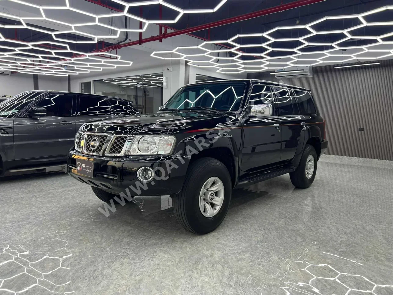 Nissan  Patrol  Safari  2019  Manual  111,000 Km  6 Cylinder  Four Wheel Drive (4WD)  SUV  Black