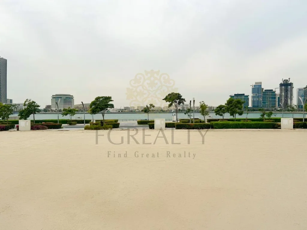 Lands For Sale in Lusail - Qetaifan Islands South -Area Size 1,289 Square Meter